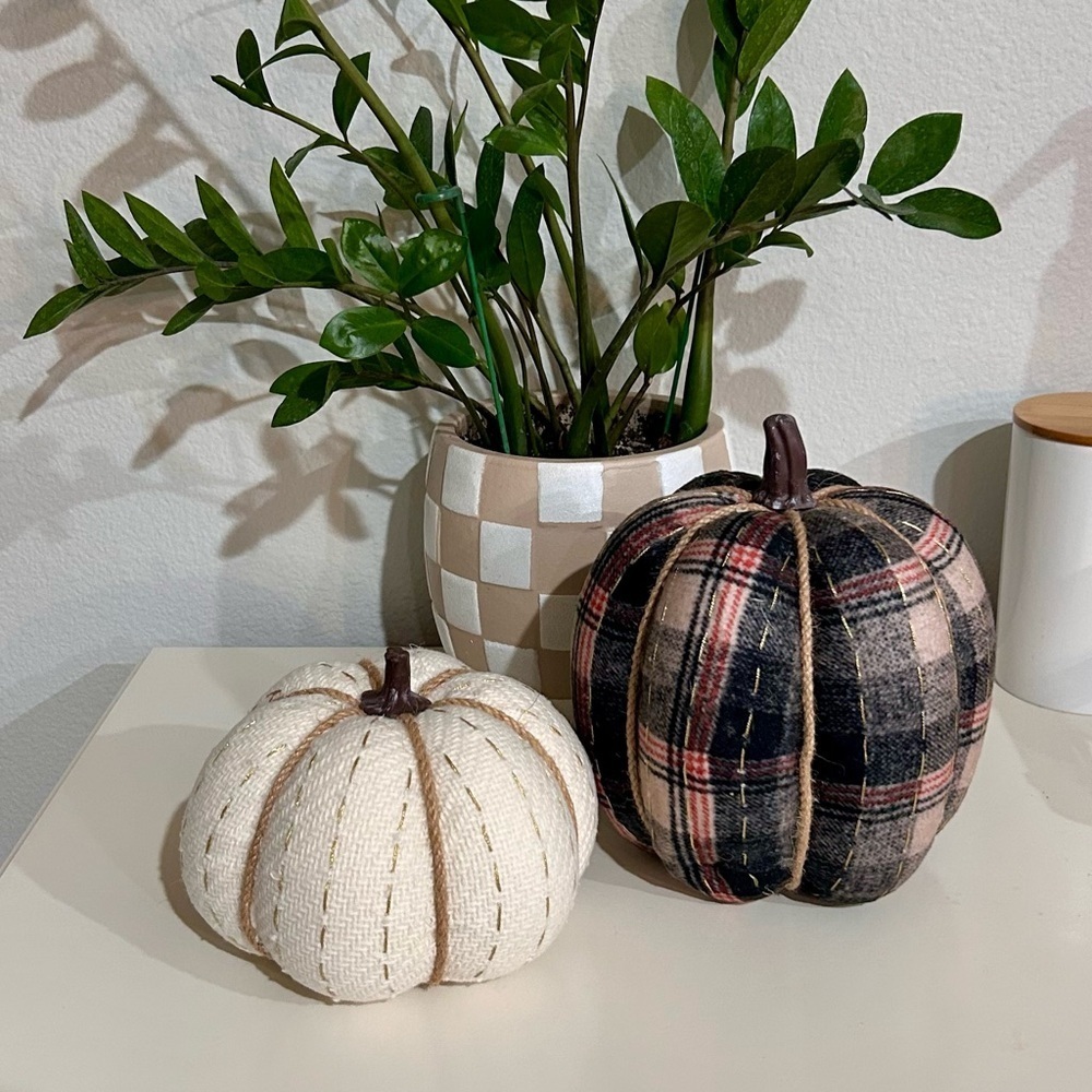 Plaid and Cream Fabric Pumpkins Set of 2 - Picture 2 of 4